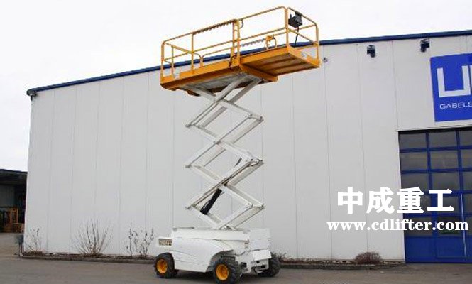 高空作業(yè)平臺基本操作常識