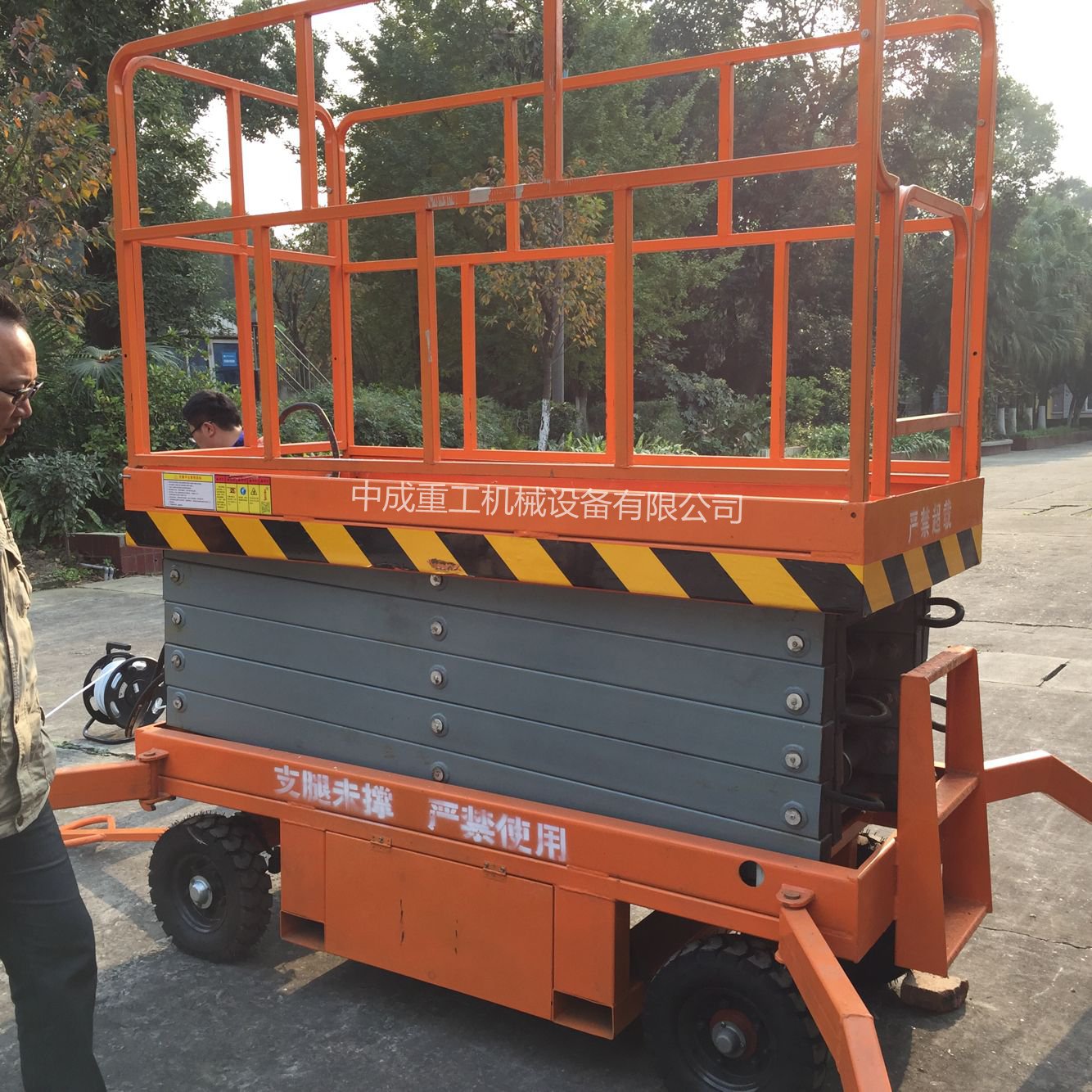 貴州貴陽<a href='http://www.5x2x.com/sclifter/' target='_blank'>升降機廠家</a>操作規(guī)章